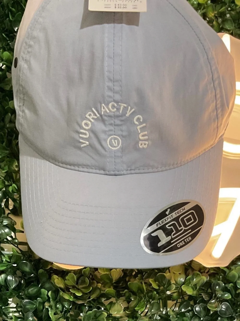 NEW Vuori ACTV Performance Hat in Ice Blue Azure | One Size Flexfit Tech 110